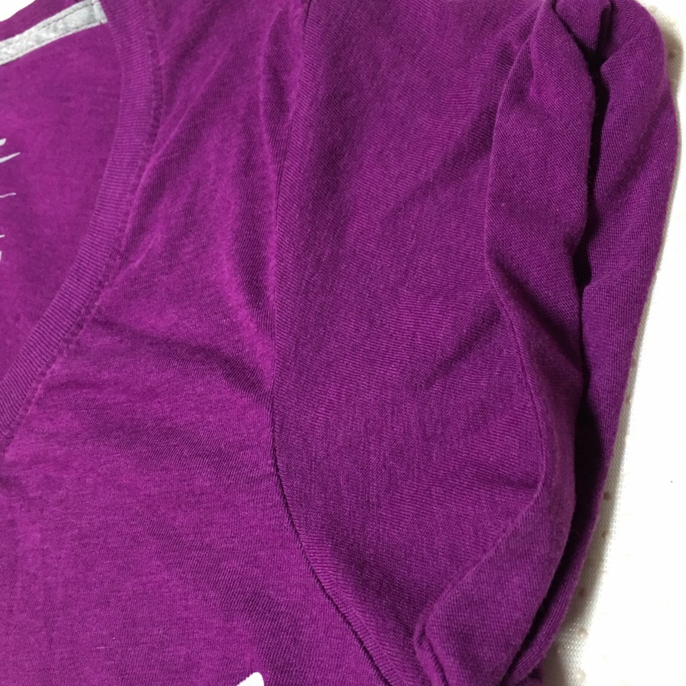 Nike tee - Picture 4 of 7